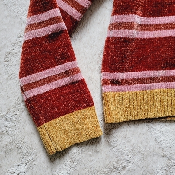 Francescas Alya Lindsay Striped Chenille Soft Fall Red Yellow Hem Sweater Size M - Picture 6 of 12